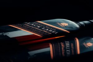 Read more about the article Johnnie Walker: The Timeless Art of Blended Scotch Whisky